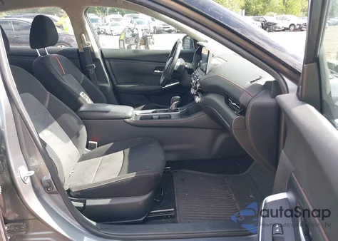 2020 Nissan Sentra Sr Xtronic Cvt z USA, uszkodzony, nr VIN 3N1AB8DV9LY263636